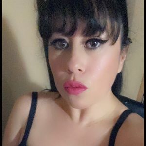 Meet your Posher, Adriana